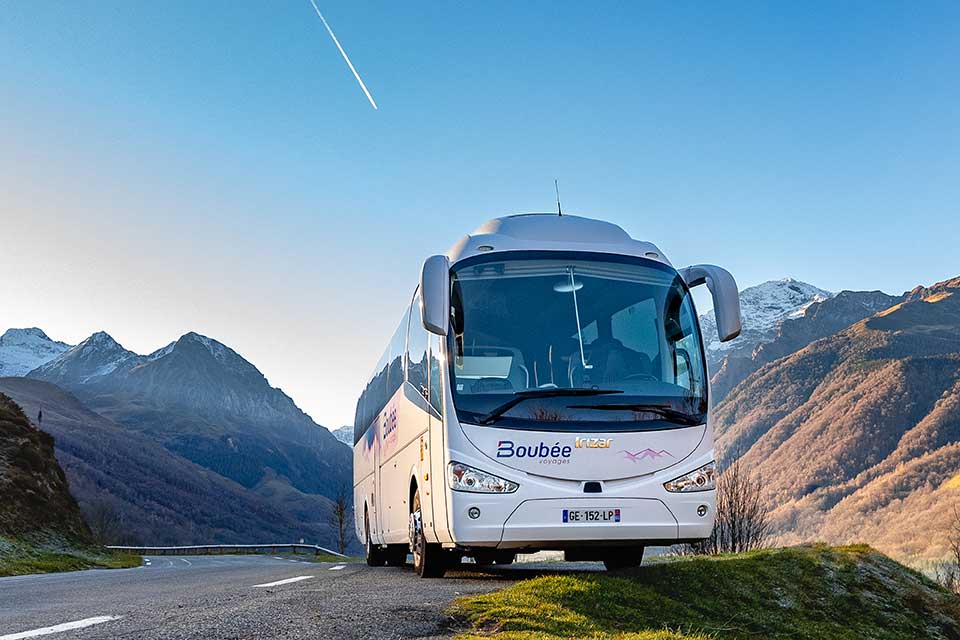 Découvrez la flotte de véhicules, les équipements techniques et l’organisation humaine de Boubée Voyages, autocariste en Haute-Garonne (31). Qualité et réactivité.